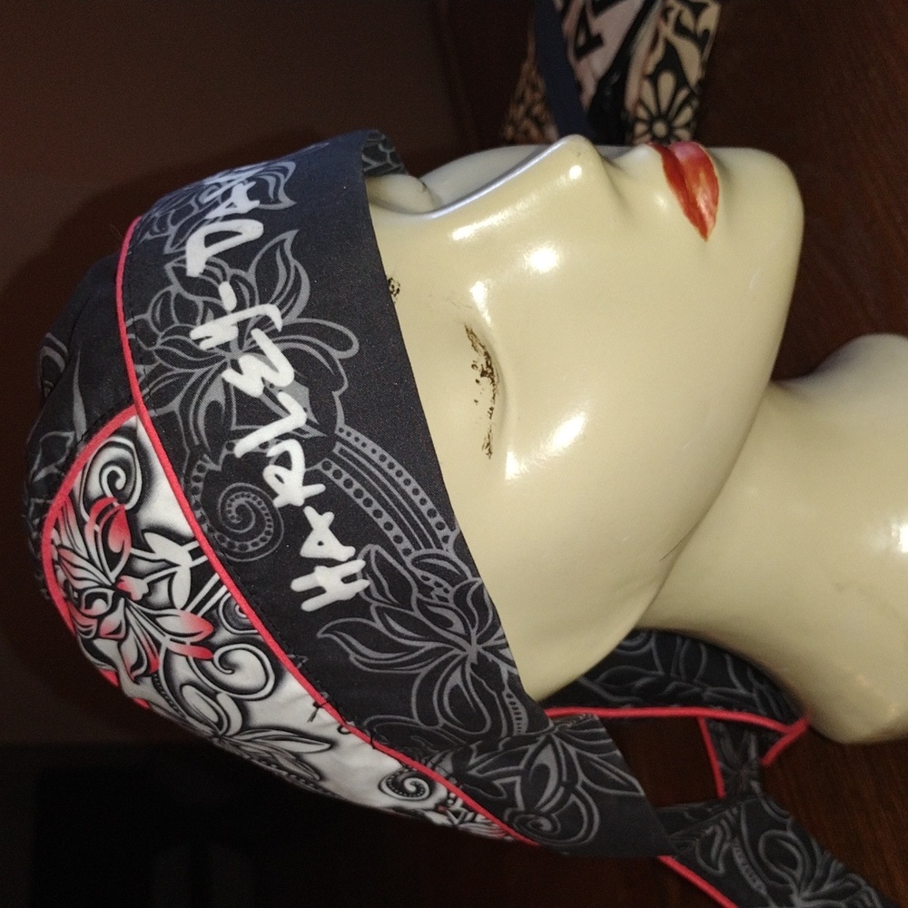 Harley Davidson and Daytona helmets wrap